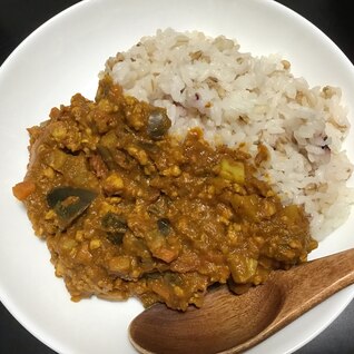 ルウなし ナスとトマトのキーマカレー風